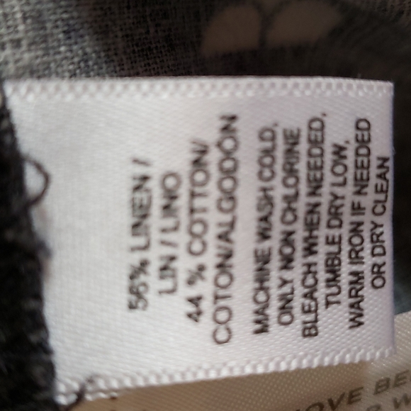 Ann Taylor Loft Riviera Short - Picture 6 of 6